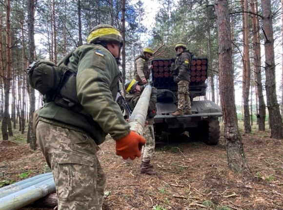 1 Eu Se Huan Luyen 30000 Binh Si Ukraine