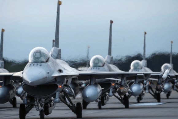 2 Phia Sau Quyet Dinh Cua Duc Chuyen Xe Tang Leopard 2 Cho Ukraine