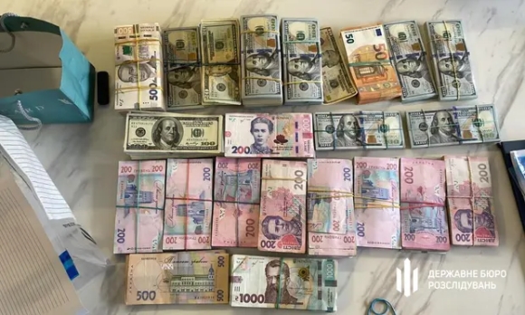 2 Ukraine Dot Kich Nha Rieng Cua Tai Phiet Quyen Luc Bac Nhat