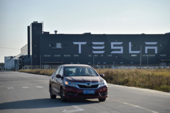 4 Moi De Doa Tu Nhung Chiec O To Trung Quoc