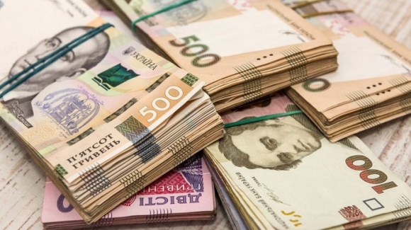 1 Phat Hien 1 Trieu Usd Giau Duoi Sofa O Nha Cuu Thu Truong Ukraine