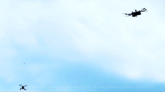 1 Ukraine Khoe Vu Khi Dung De Doi Pho Chien Thuat Mua Hoa Luc Cua Nga