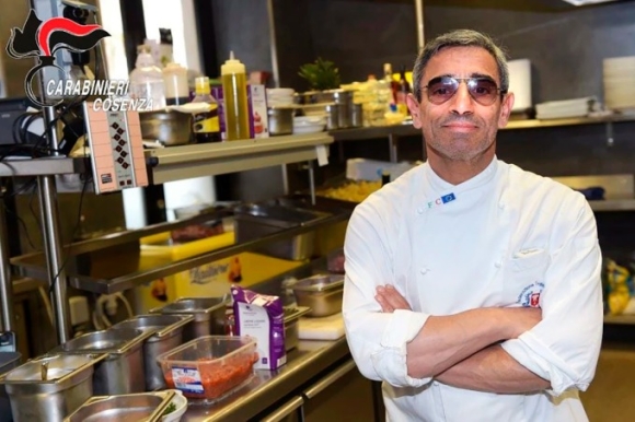 1 Phap Bat Sat Thu Mafia Italy Tron Truy Na 16 Nam