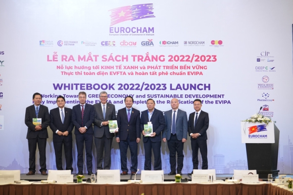 2 Eurocham Viet Nam Nen Mien Visa Cho Khach Giau Chau Au O Lau