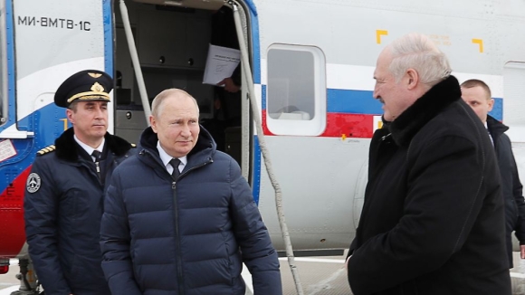 1 Tai Lieu Bi Mat Duoc Tim Thay Dien Kremlin Len Ke Hoach Tiep Quan Dan Dan Belarus