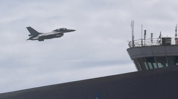 1 My Duyet Ban Lo Vu Khi 619 Trieu Usd Cho Dai Loan