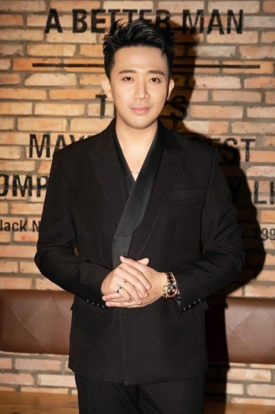 8 Tran Thanh Chinh Thuc Len Tieng Vu Chen Hang Bao Nguyen Rap