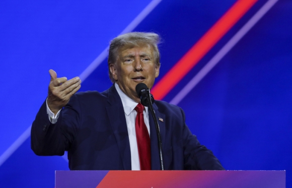 1 Ong Trump Goi Bau Cu 2024 La Tran Chien Cuoi Cung Cua My