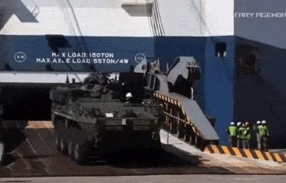 1 Hinh Anh 90 Xe Thiet Giap Stryker Tap Ket O Duc Chuan Bi Len Duong Toi Ukraine