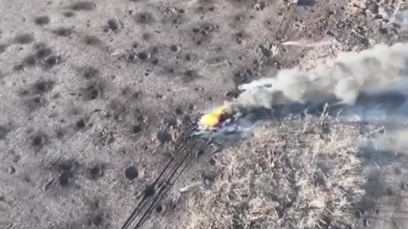 1 Xe Tang Nga Phat No Do Trung Hoa Luc Tren Chien Truong Ukraine