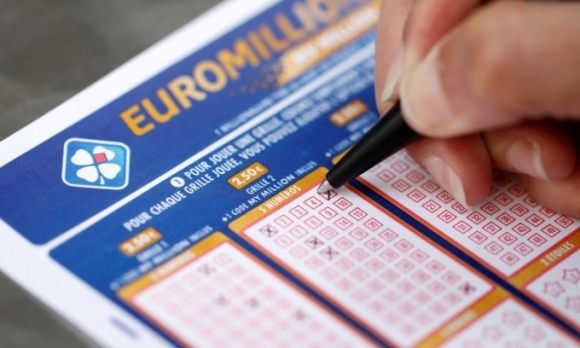 1 Anh Thuc Giuc Nguoi Trung So 11 Trieu Usd Nhan Giai