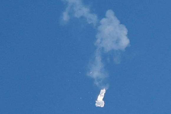 3 My   Trung Chim Sau Vao Vong Xoay Doi Dau