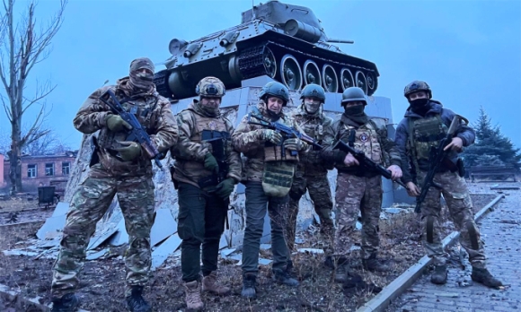 1 Trum Wagner Bi Cat Lien Lac Voi Chinh Phu Nga