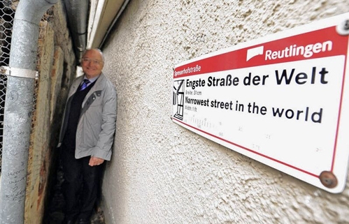 Ghé thăm con phố hẹp nhất thế giới ở Đức