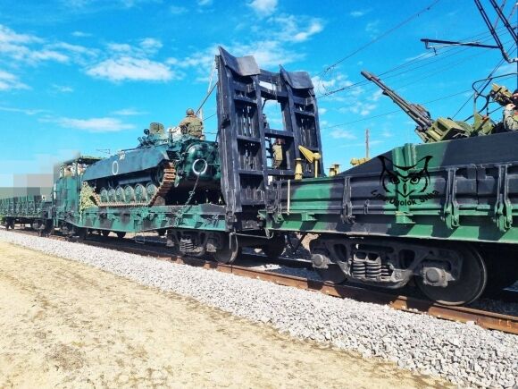 1 Du Kich Ukraine Danh No Doan Duong Sat Tiep Vien Cua Nga