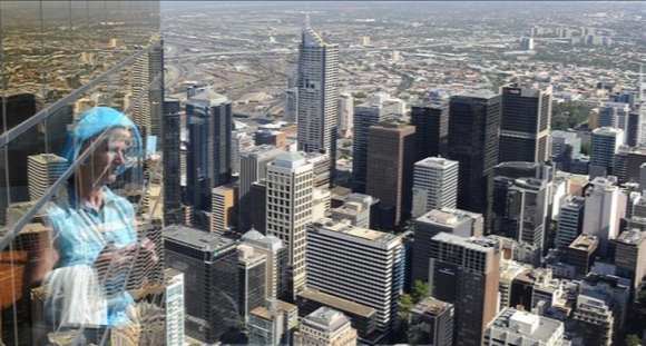 1 Gia Nha Va Can Ho O Uc Giam Ky Luc