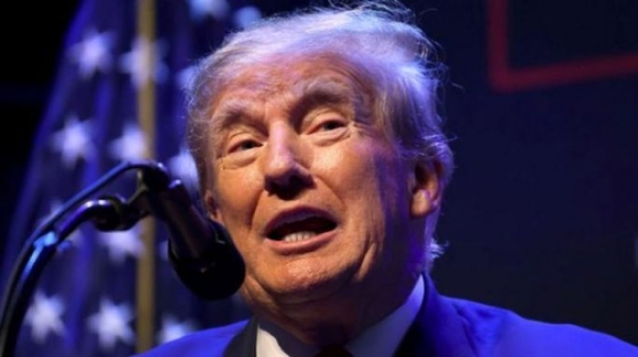 1 Cuu Tong Thong Donald Trump Lay Lai Duoc Vu Khi Quan Trong