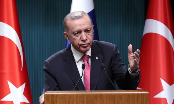 1 Tho Nhi Ky Dong Y Phe Chuan Phan Lan Gia Nhap Nato