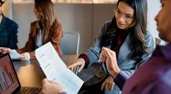 1 Canada Gia Han Giay Phep Lao Dong Cho Sinh Vien Quoc Te Sau Tot Nghiep