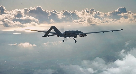 1 Sec Vien Tro May Bay Khong Nguoi Lai Cho Ukraine