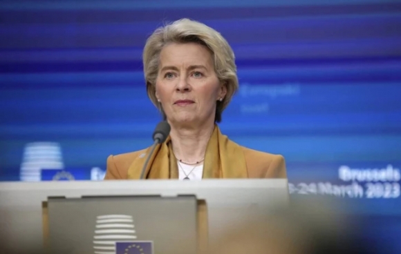 1 Eu Tung Don Trung Phat Thu 11 Voi Nga