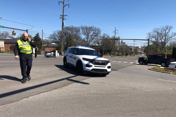 1 Xa Sung Tai Truong Tieu Hoc My 5 Nguoi Thiet Mang