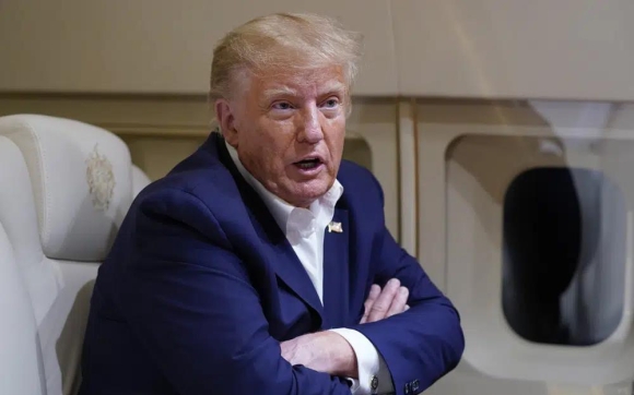 3 Ngoai Vu Sao Khieu Dam Ong Trump Con Doi Mat 4 Cuoc Dieu Tra Khac