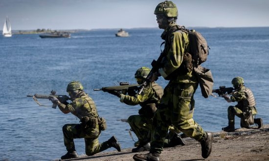 1 Quan Doi Tinh Nhue Cua Phan Lan Giup Nato Co Loi The Gi Truoc Nga