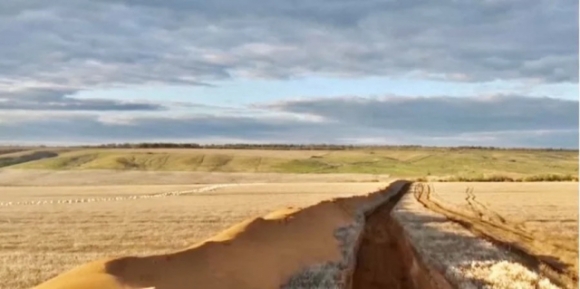 1 Chien Su Nga Ukraine 94 Anh Ve Tinh Phat Hien Bi Mat Lon Quan Doi Nga Muon Che Giau O Zaporizhia