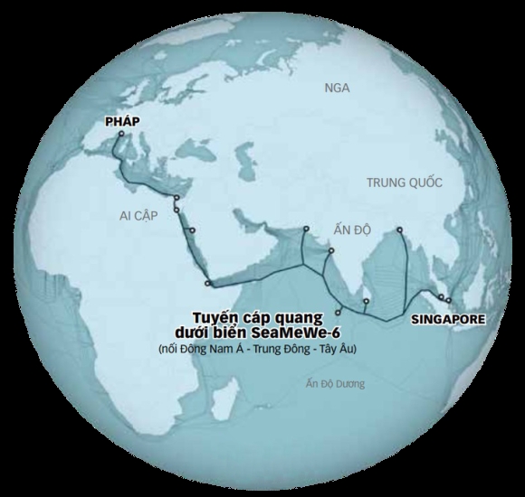 2 My   Trung Canh Tranh O Day Bien