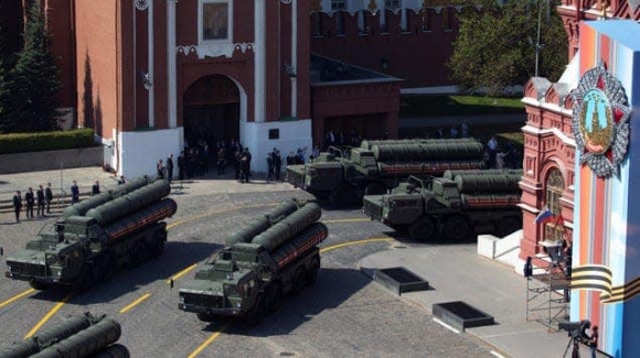 2 Be Tac Tien Te Da Dong Bang Thuong Mai Vu Khi Cua Nga Voi An Do