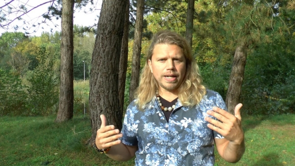 1 Bi Toa An Cam Hien Tinh Trung Sau Khi Co Hon 500 Dua Con Khap The Gioi