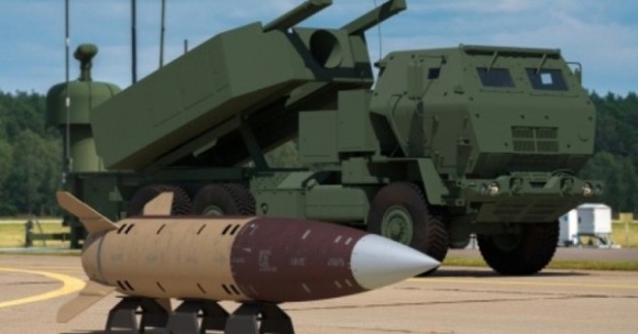 1 Anh Mua Ten Lua Tan Cong Tam Xa De Vien Tro Ukraine