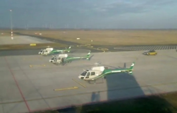 2 Hungary Phu Nhan Cao Buoc Soc Ve Tuyen Trung Chuyen