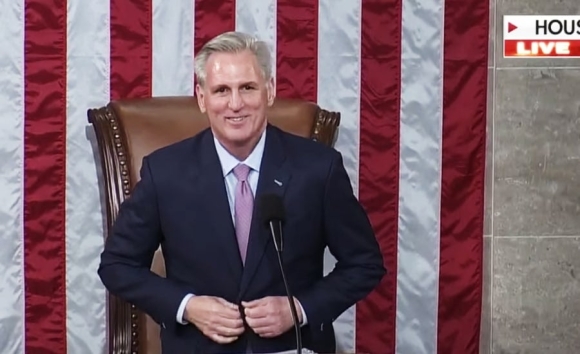 1 Chu Tich Ha Vien Hoa Ky Mccarthy Tuyen Bo Se Tiep Tuc Ho Tro Cho Ukraine