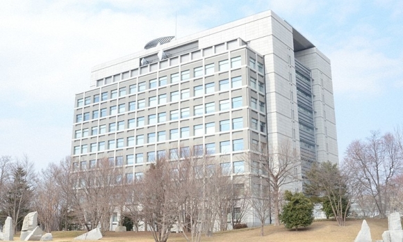 1 Nguoi Viet Dot Tu Sau Khi Bi Giam Tai Don Canh Sat Nhat