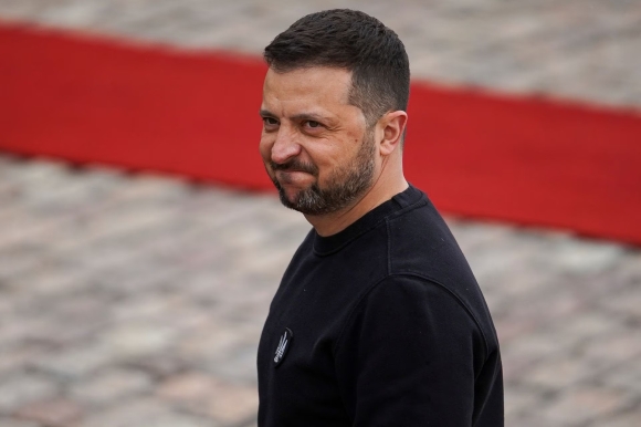 2 Tong Thong Ukraine Bat Ngo Den Ha Lan