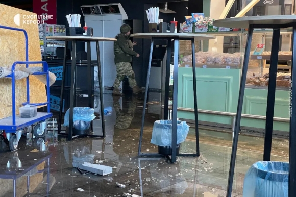 6 Nga O At Na Phao Vao Sieu Thi Va Nha Ga O Kherson 21 Nguoi Chet