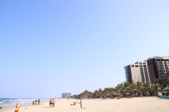 1 Gia Mao Cong Ty Du Lich Phong Ve May Bay De Ban Tour Ve Lua Hang Tram Nguoi