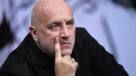 1 Nha Van Than Dien Kremlin Thoat Chet Trong Vu No O To