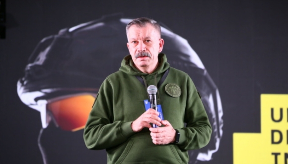 1 Ukraine Tong Tan Cong Se Khien Nga Hoang Loan