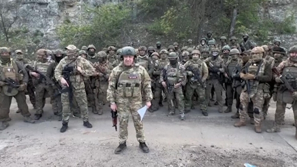 1 Phap De Nghi Dua Cong Ty Quan Su Wagner Vao Danh Sach Khung Bo