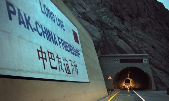 2 Taliban Trai Tham Do Don Vanh Dai Va Con Duong Cua Trung Quoc