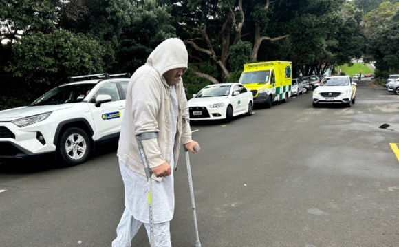 2 Chay Nha Tap The 92 Phong O New Zealand