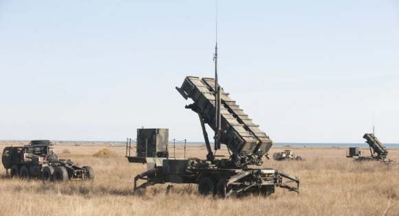 1 Bao My Ten Lua Patriot Ban Ha May Bay Nem Bom Nga Tai Ukraine