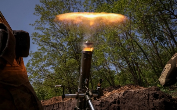 2 Que Nha Ong Zelensky Bi Tan Cong Ukraine Lap Hoi Dong Giai Phong Crimea