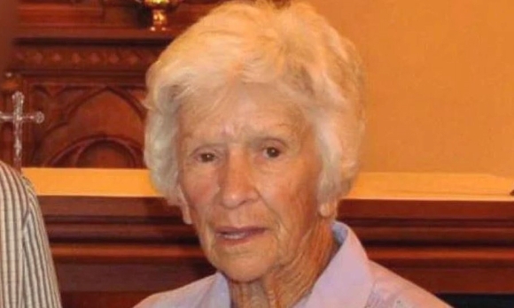 1 Dinh Chi Cong Tac Canh Sat Dung Sung Dien Tran Ap Cu Ba 95 Tuoi