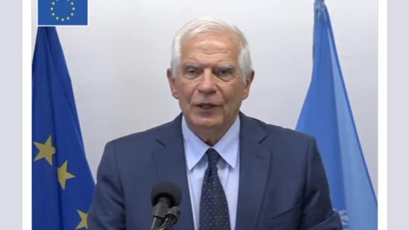 1 Eu Thong Bao Da Gui 220000 Qua Dan Phao Cho Ukraine