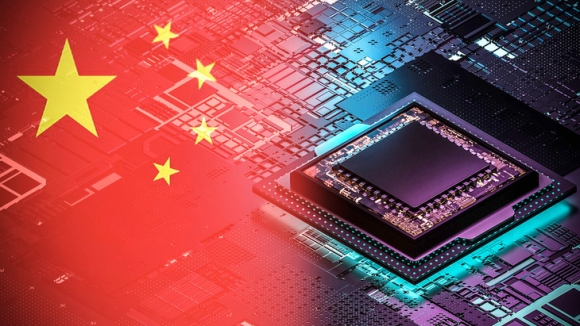 1 Trung   My Leo Thang Cuoc Chien Ve Chip