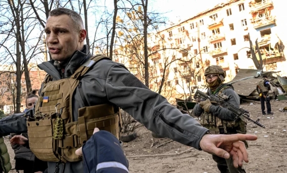 1 Vitali Klitschko Tu Huyen Thoai Quyen Anh Den Thi Truong Kiev Thoi Chien